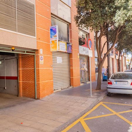 Cubo'S Apartamento Atocha With Optional Parking Málaga Esterno foto
