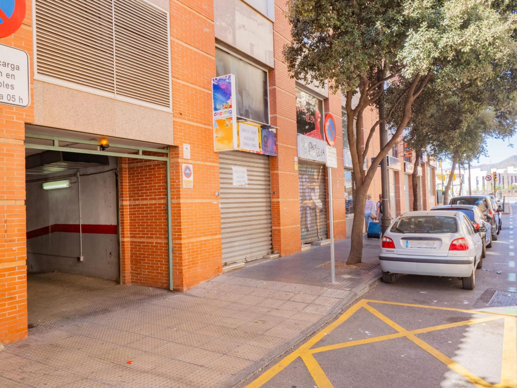 Cubo'S Apartamento Atocha With Optional Parking Málaga Esterno foto